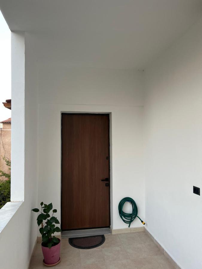 Olga Apartment Sarande Bagian luar foto