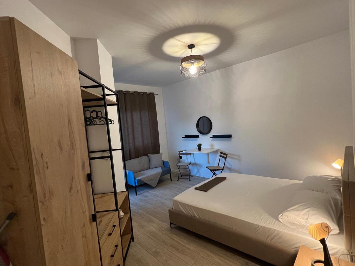 Olga Apartment Sarande Bagian luar foto